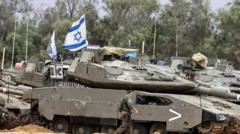 israa’iil-oo-ballaarineyso-howlgalkeeda-milatari-ee-qasa