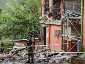 pakistan-vows-retaliation-after-india-launches-air-strikes