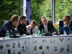 european-leaders-consult-trump-to-align-response-to-russia-ukraine-talks