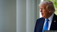 trump-iyo-putin-oo-mar-kale-wada-hadlay,-maxay-is-yidhaahdeen-markan?