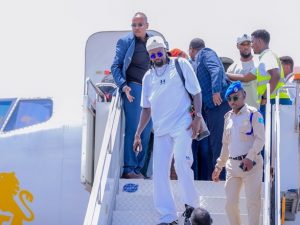 eto’o,-okocha-and-adebayor-arrive-in-mogadishu-for-fifa-backed-peace-tour