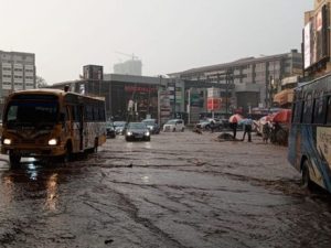 kenya-met-forecasts-heavy-rains,-strong-winds-in-multiple-regions-for-next-4-days
