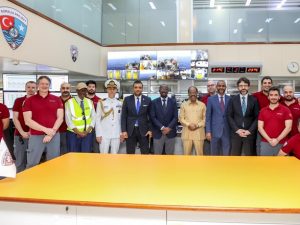 somali-president-inspects-turkish-exploration-vessel-following-completion-of-offshore-oil-survey