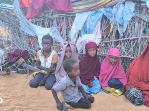 aid-cuts-leave-vulnerable-families-in-merka-idp-camp-desperate