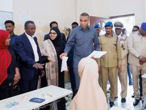 nearly-40,000-students-sit-for-national-12th-grade-exams-across-somalia