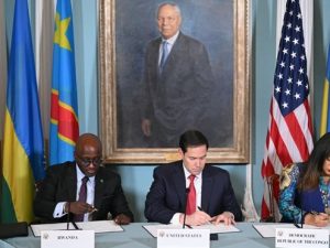 rwanda,-congo-sign-peace-deal-in-us-to-end-fighting,-attract-investment