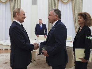 trump-could-meet-in-person-with-putin-as-soon-as-next-week,-white-house-official-says