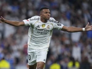 mbappe-converts-penalty-kick-as-real-madrid-beats-osasuna-1-0-in-spanish-league-opener