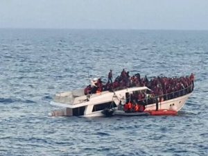 dozens-missing-after-migrant-boat-capsizes-off-lampedusa