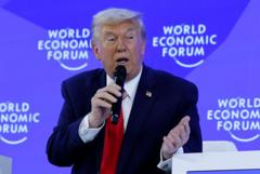 trump-oo-ka-laabtay-go’aankii-uu-canshuuro-ugu-soo-rogi-rabay-greenland
