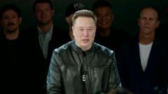 sida-uu-elon-musk-u-noqday-qofkii-ugu-horreeyay-ee-hantidiisu-gaarto-hal-tiriliyan-oo-doollar