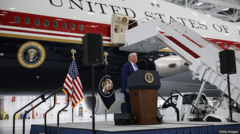trump-oo-shaaciyey-diyaaradda-cusub-ee-‘madaxweynaha’-ee-qatar-ugu-deeqday