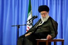 luuqada-dahsoon-ee-uu-adeegsan-jiray-huggaamiyihii-iran-cali-khamenei