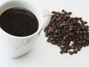 cabida-kaffey-ga-oo-hoos-u-dhiga-qatarta-kansarka-ee-beerka