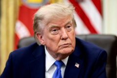 trump-oo-sheegay-in-uu-ku-dhawaaqi-doono-in-hormuz-ay-tahay-dhul-uu-maraykanku-leeyahay