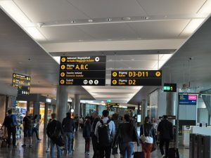 garoonka-oslo-oo-la-xiray,-duulimaadyo-badan-oo-la-baajiyay-sababo-la-xiriira-shaqo-joojin