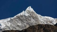 maxaa-sababay-daadadkii-ay-dadka-badan-ku-dhinteen-ee-nepal,-maxayse-saynisyahanadu-ka-yiraahdeen