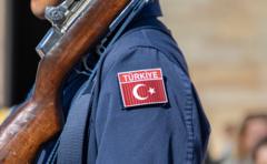 muxuu-turkigu-ugu-janjeeraa-ka-qayb-noqoshada-dagaalka-xuutiyiinta-iyo-sacuudiga-ka-dhaxeeya?