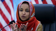 saraakiisha-hay’adda-socdaalka-maraykanka-oo-baaray-guriga-ilhan-cumar
